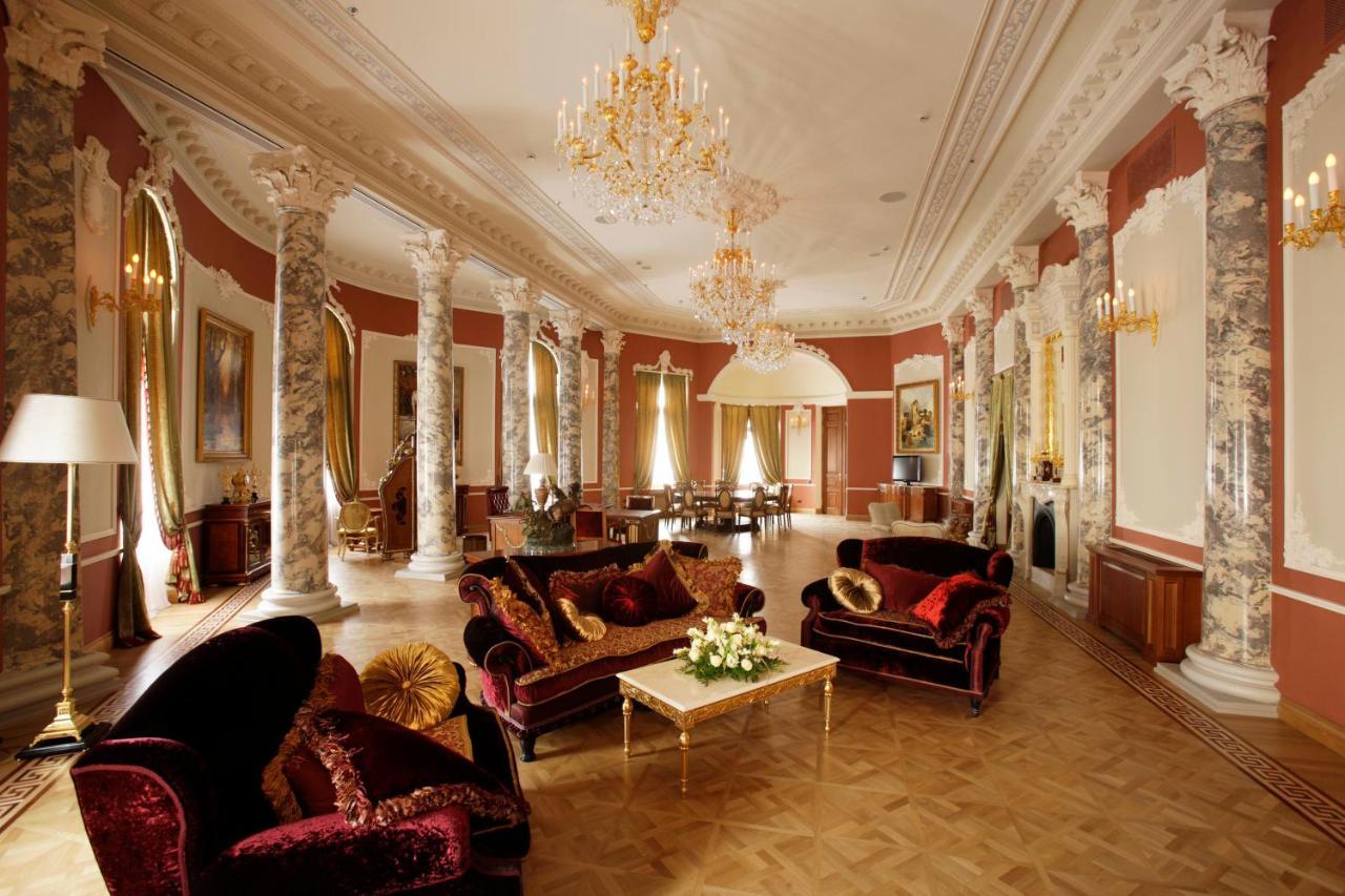 Taleon Imperial Hotel Saint Petersburg Exterior photo